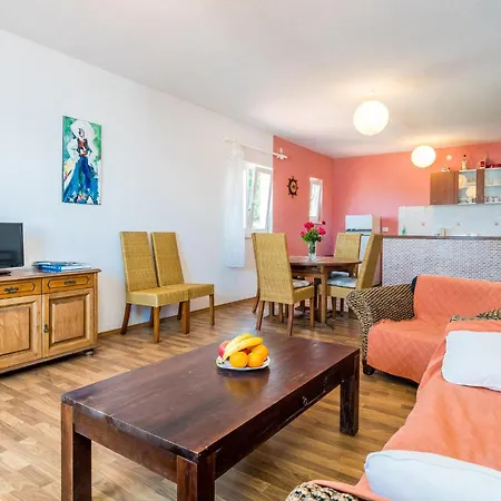 Apartman Molunat *